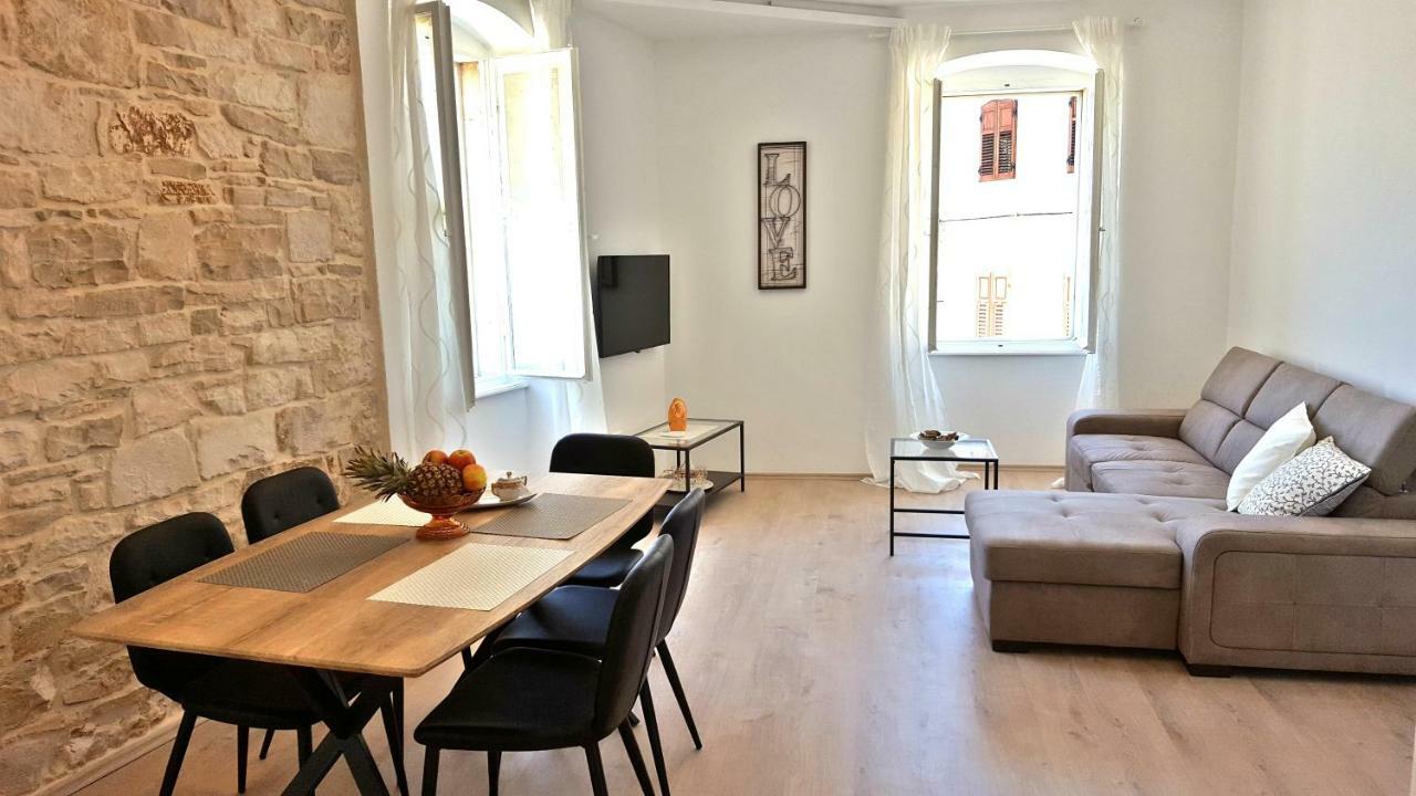 City Center Premium Apartment Пореч Екстер'єр фото